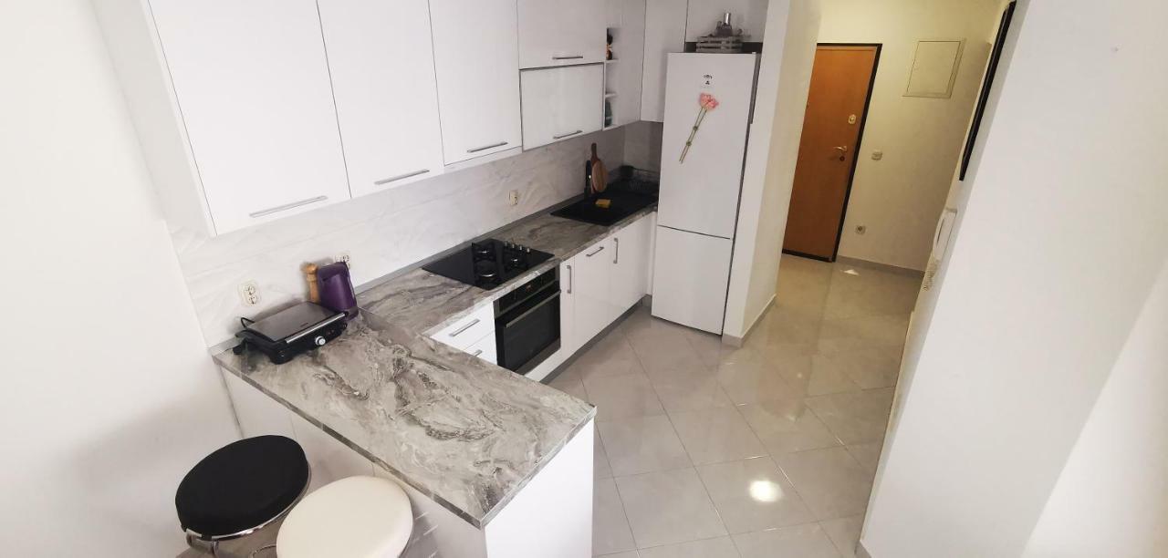 Apartment Dalmatia Makarska Zewnętrze zdjęcie
